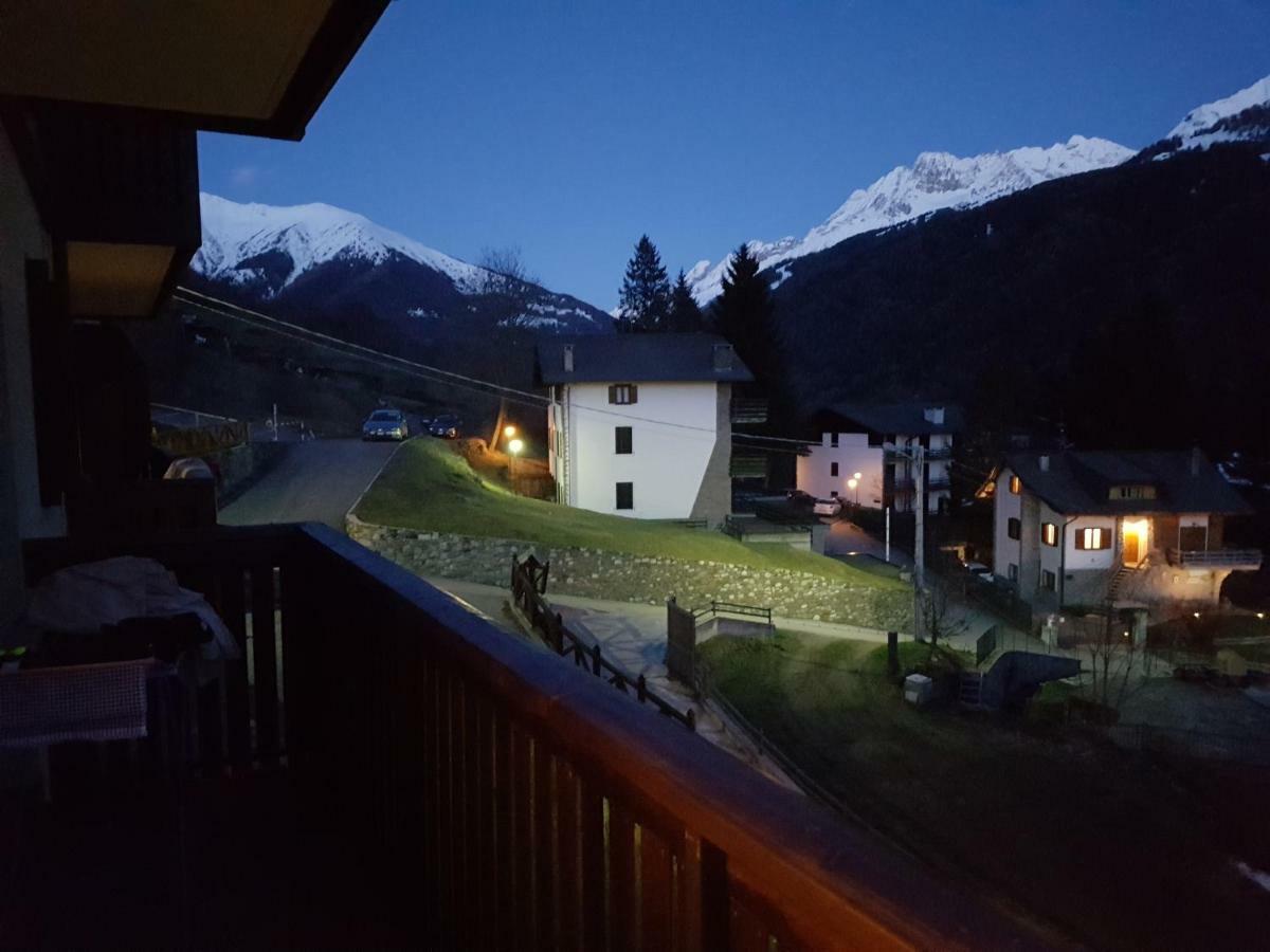 Apartament Rustico Temù Zewnętrze zdjęcie